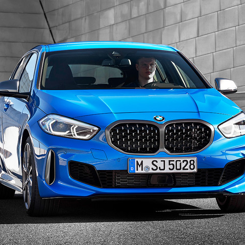 BMW 1er 2019, M135i xDrive, blau, Frontansicht
