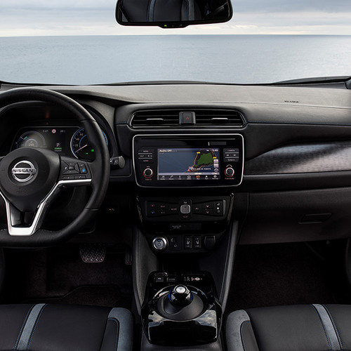 Nissan Leaf 2018, Cockpit