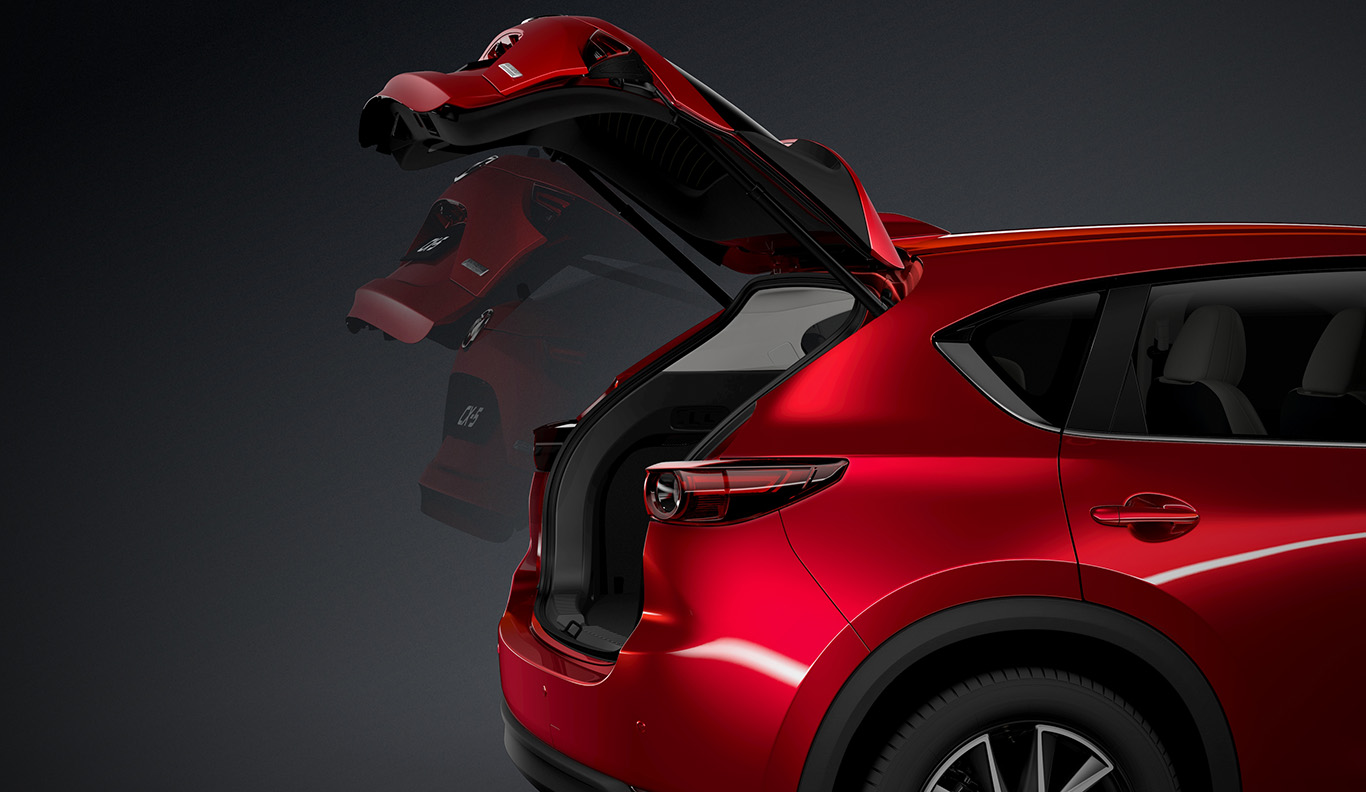 Ab der Mazda CX-5-Ausstattung "Sportsline" Standard: die elektrische Heckklappe.